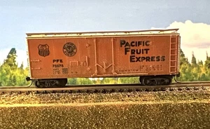 Zug Güterwagen Spur N Güterzug Pacific Fruit Express Union Pacific Southern P PFE - Bild 1 von 8