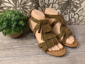 minnetonka gladiator sandals