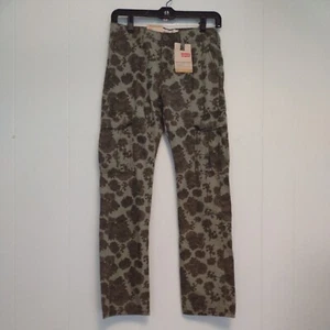 Size 14 27x27 Levi's 511 Slim Cargo Pants Floral Olive Camo Skinny NEW tags NWT - Picture 1 of 4