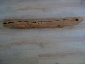 Altholz uralter Holzbalken Handgehauen ca. 300 Jahre alt L. 116 cm x 13,5 x 11cm - Bild 1 von 7