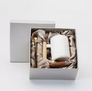 High quality ceramic coffee mug comes with bamboo lid, stainless steel spoon - Picture 1 of 4