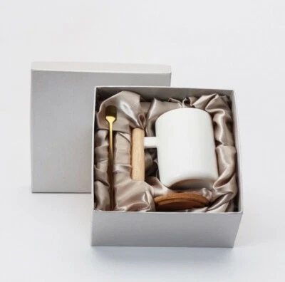 Taza de café cerámica de alta calidad viene con tapa de bambú, cuchara de acero inoxidable  Foto 1 de 4