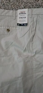 New Men's khaki Shorts 42 Flat Front Izod Saltwater Khaki Shorts - Picture 1 of 4