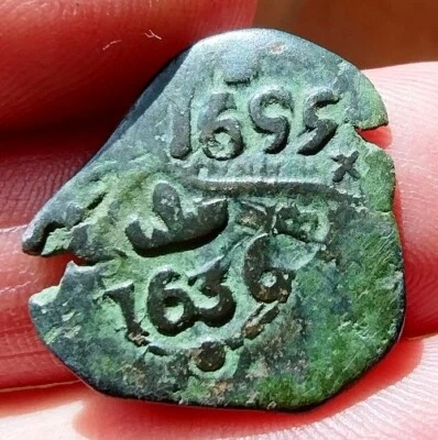1636 Re-punched to a 1655 Cob Coin Spanish Pirate Era Treasure Maravedi - Image 1 of 2