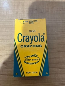 Crayola Crayon 12 Count Bulk Box Color Maize Retired Unused - Picture 1 of 2