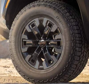 Premium Guss Schwarz Vinyl Aufkleber Overlays für 2022-2023 Frontier 17" Pro4X Räder - Bild 1 von 8