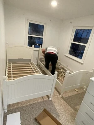 Pottery Barn - Cama Catalina  Foto 1 de 2