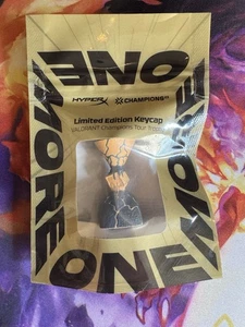 HyperX x VALORANT Limited Edition Champions Tour Trophy Keycap - Picture 1 of 4