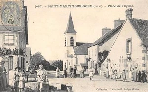 CPA 45 SAINT MARTIN SUR OCRE PLACE DE L'EGLISE (belle animation - Imagen 1 de 1