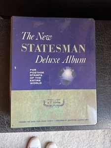 Antique The New Statesman Deluxe Album 1000+ Stamps Around The World - Picture 1 of 21