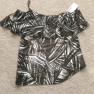 NEW Bailey 44 Top Medium Toucan Tropical Green Off the Shoulder Blouse MSRP 168 - Picture 1 of 11