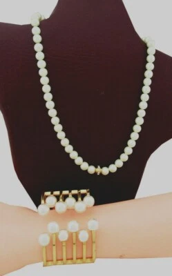 Juego de brazalete de mesa con bisagra Thalia Sodi Pearl Precio de venta sugerido por el fabricante: $50,00 ~ Foto 1 de 3