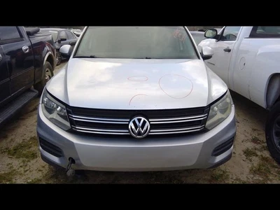 Radiator Core Support US Market Limited Fits 12-18 TIGUAN 1107977 - Imagem 1 de 4