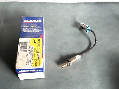 GM OEM NOS 12580827 Heated Oxygen Sensor 2006-2007 Chevrolet HHR 2.2L - Image 1 of 3