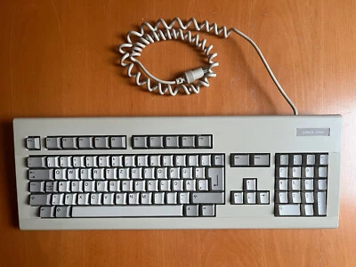 Commodore Amiga 2000 Tastatur (DE) ⌨️ HI-TEK mit C-Logo !! TOP - Bild 1 von 4