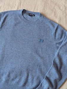 Acne Studios Herren Baby Blau Reine Wolle Face Patch Strick Pullover / Größe XL - Bild 1 von 11