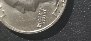 1776 1976 bicentennial WASHINGTON Quarter error "in" connected and R chipped - Picture 1 of 5