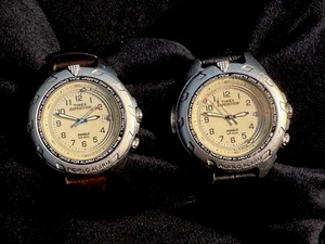 Lot Of 2 Vintage Timex Expedition Indiglo Men's Watch Leather Bands WORKING - Picture 1 of 19