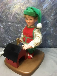 Vintage National Rennoc Santa's Best Animated Collectible Elf Working On Barn - Picture 1 of 11