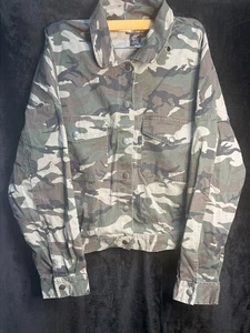 Hot Topic Camo Jacket Medium – Distressed Collar Holes – Upcycle / Craft Only - Picture 1 of 4