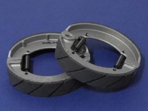 Triumph Tiger & T20B Bantam Cub W977 Front Or Rear Wheel Grooved Brake Shoe x2 ' - Picture 1 of 2
