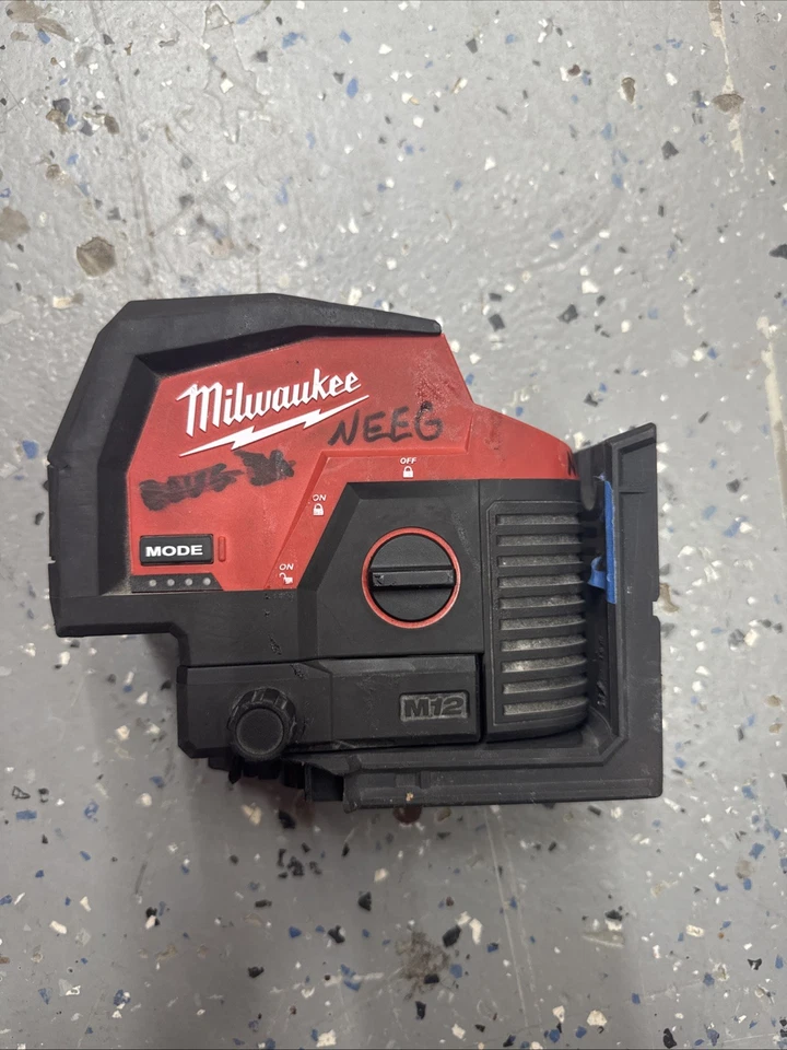 Nivel láser verde Milwaukee 3622-20 M12 - rojo/negro - Imagen 1 de 2