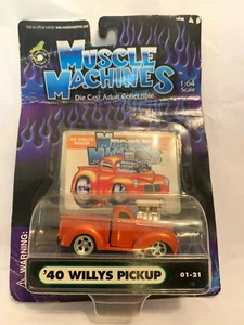 Muscle Machines ORANGE '40 Willys Pickup // 2000 JEEP 1:64 Trading Card Diecast - Picture 1 of 3