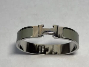 France Hermes Silver-plated Grey Clic H Bracelet - Bild 1 von 8