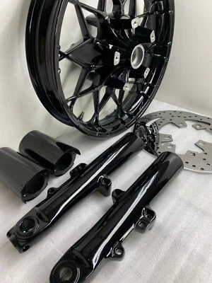 Llanta Harley Front Prodigy negra OEM STREET GLIDE TOURING INTERCAMBIO OEM Foto 1 de 4