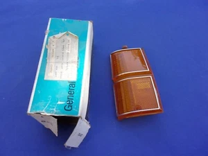 1977 Pontiac Bonneville Safari Left Front Side Marker Light Lamp Lens GM 913169 - Picture 1 of 6