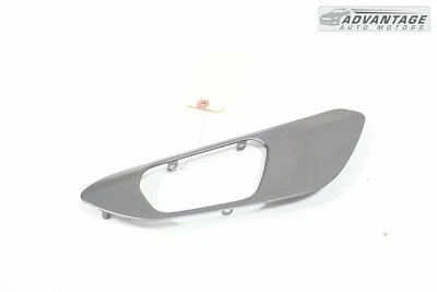 2017-2024 CHRYSLER PACIFICA FRONT RIGHT PASSENGER DOOR HANDLE BEZEL COVER OEM - Image 1 of 4