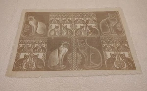 Zaidee und ihre Kätzchen ~ Leinen Tischset 18"x12" ~ Künstler Virginia Lee Burton ~ A - Bild 1 von 24