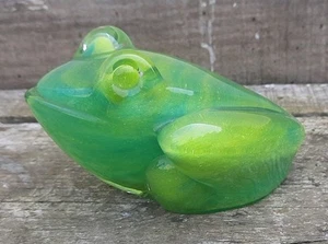 DAUM FRANCE SUPERBE GRENOUILLE VERTE EN CRISTAL SIGNÉ - Imagen 1 de 15
