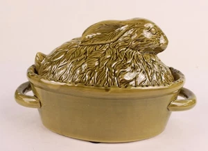 Vtg Ceramic Green Bunny Rabbit Covered Majolica Tureen Casserole w/Handles - Picture 1 of 15