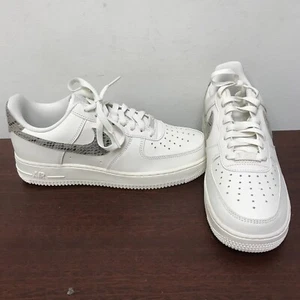 Women's Nike Air Force 1 '07 Shoes. Size 9. - Picture 1 of 10