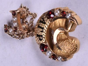 10K Alpha Gamma Rho Pin Vintage with Gamma - Picture 1 of 5