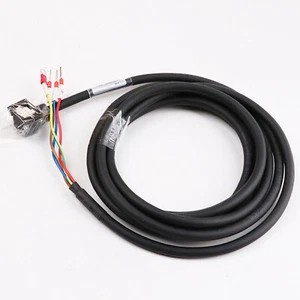 NEW FOR OMRON R88A-CA1A010S servo motor Power cable 10m one year warranty - Picture 1 of 4