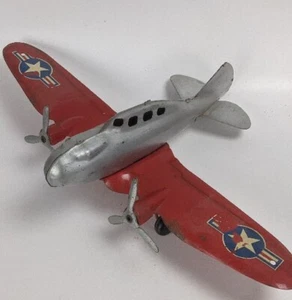 Larger 1940's Wyandotte Pressed Steel DC-3 Toy Prop Red Airplane Plane - Picture 1 of 8
