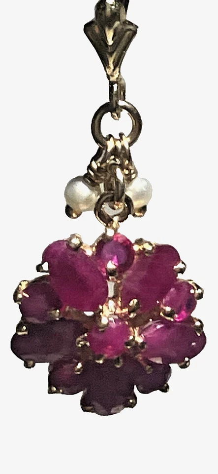 Pendientes vintage de rubí y perlas naturales en oro de 14K Foto 1 de 4