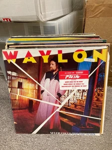 WAYLON JENNINGS NEVER COULD TOE THE MARK, VINYL LP, AHL15017, VG+ - Picture 1 of 1