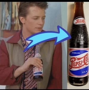 Pepsi-Cola Sparkling 12 oz Glass Bottle Retro Back to The Future Movie Prop - Picture 1 of 4
