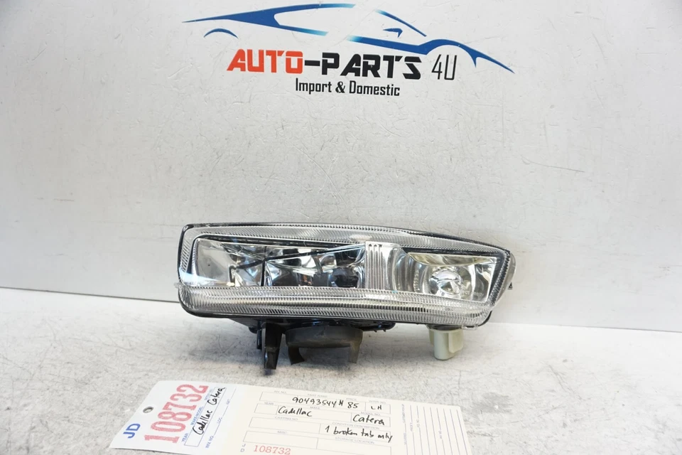 FARO ANTINIEBLA CONDUCTOR IZQUIERDO CADILLAC CATERA OEM JD108732 Foto 1 de 4