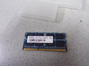 Elpida Video Card 2GB 2RX8 PC3-10600S-9 EBJ21UE8BFU1-DJ-F 1050 *FREE SHIPPING* - Picture 1 of 3