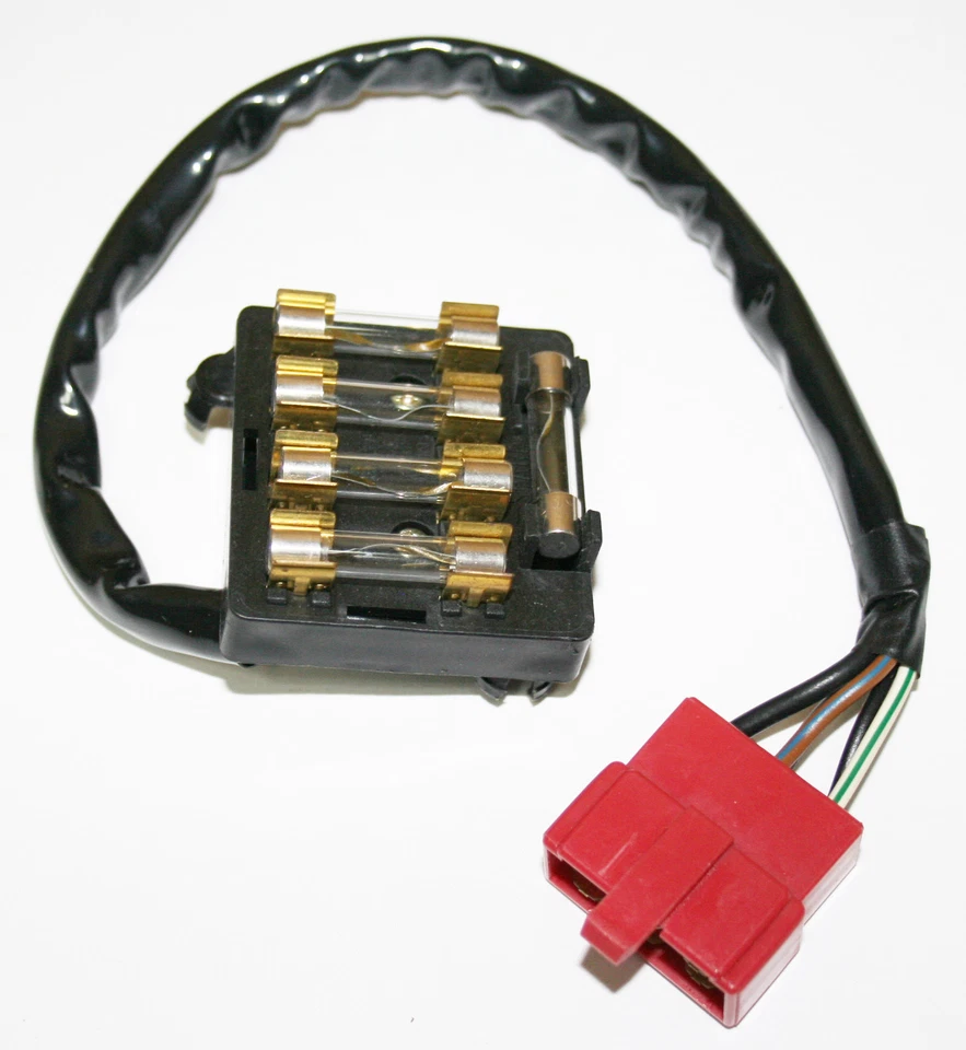Honda CB750K 1981-82 CB750F 1981-82 CB650 CB900F Fuse Box Assembly 38200-MF9-405 - Image 1 of 1