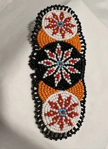 Barretta per capelli nativi americani con perline a mano arancione bianco nero - Foto 1 di 14