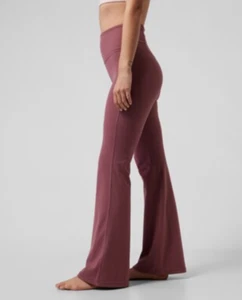 Athleta Elation Flare Pant Size M New Tawny Rose Pink Workout Pilates High Rise - Picture 1 of 7