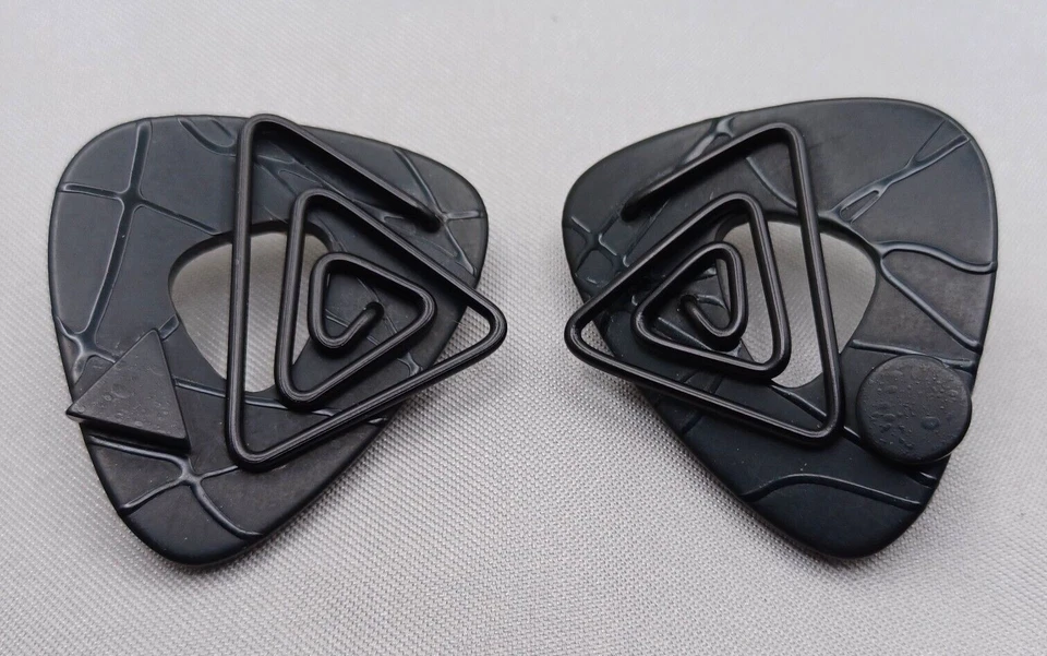 Pendientes Karen McCreary Firmados TDM Studio Vintage 1990 Negros Geométricos Foto 1 de 4