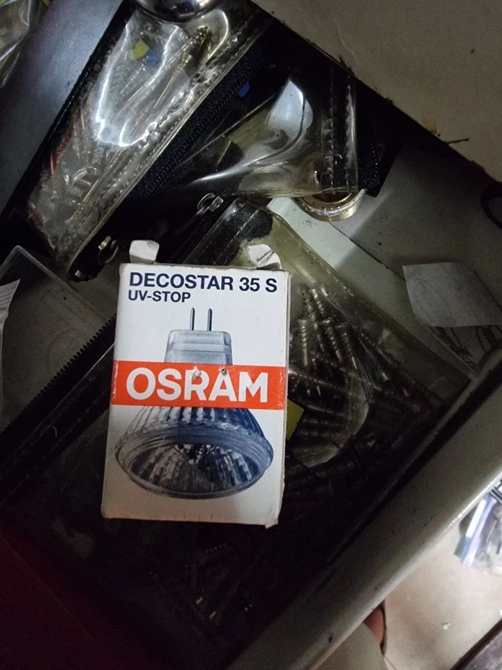 OSRAM Halogen Decostar 35 S Standard 12v GU4. 36.  4 Years Lifespan 38 kWh/1000h - Image 1 of 1