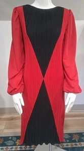 Vintage 80er rot schwarz geometrischer Blockdruck Plissee Harlekin Langarm Kleid Gr. 9 - Bild 1 von 11