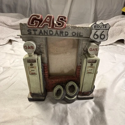 Marco de fotos de garaje de resina cerámica 3D estación de servicio independiente Foto 1 de 4